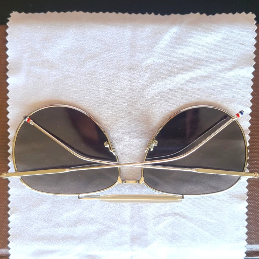 sunglasses - Picture 2 of 9